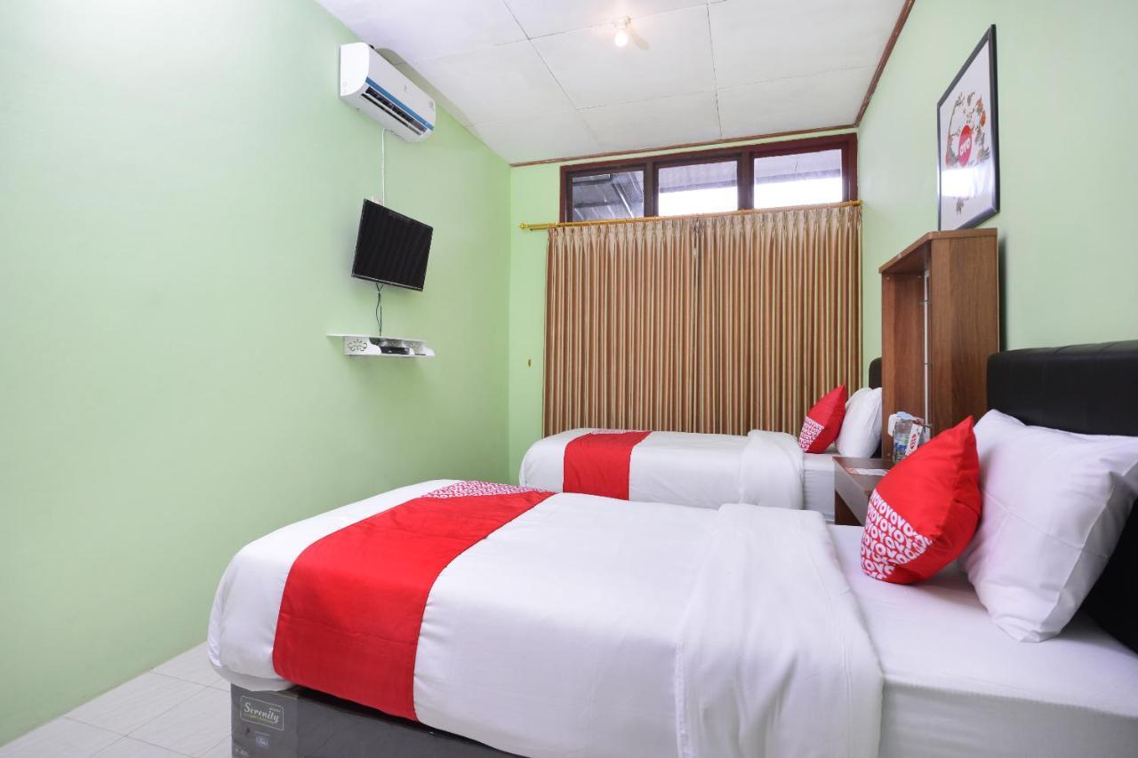 Super Oyo 1046 Omah Pathok Hotel Yogyakarta Eksteriør billede