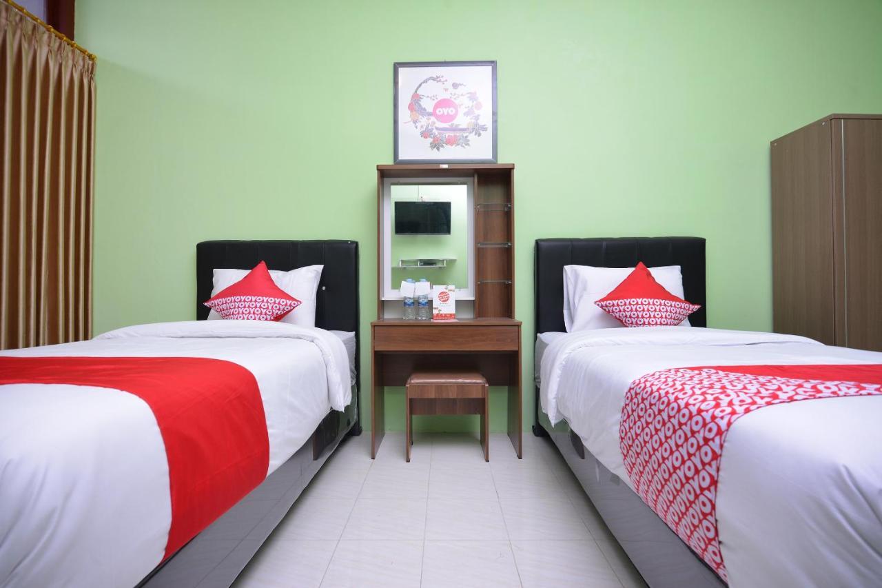 Super Oyo 1046 Omah Pathok Hotel Yogyakarta Eksteriør billede