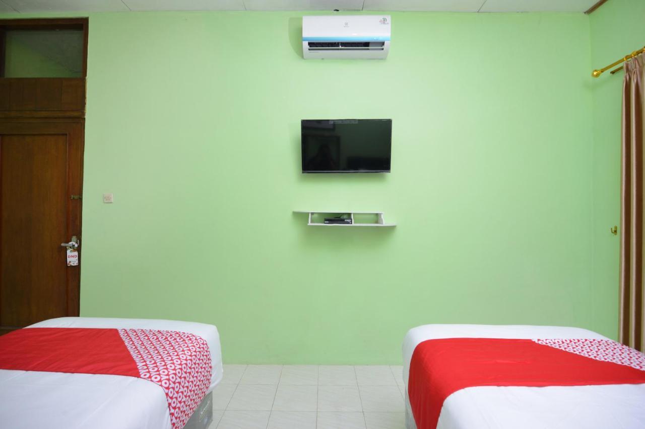 Super Oyo 1046 Omah Pathok Hotel Yogyakarta Eksteriør billede