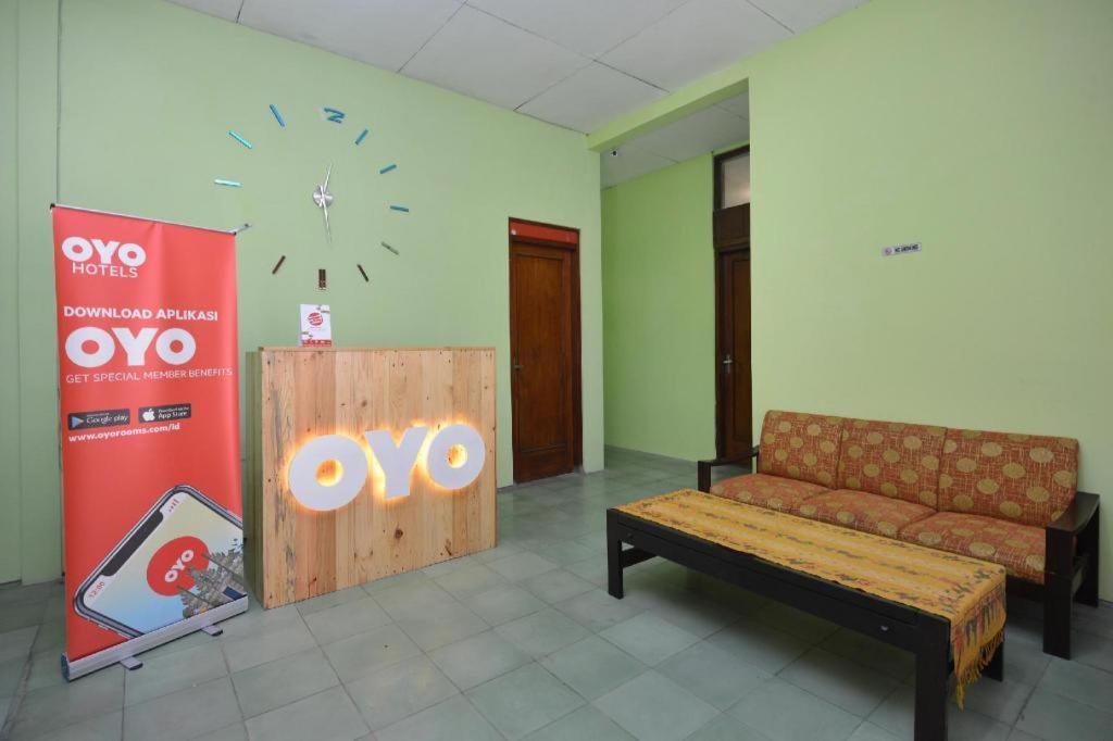 Super Oyo 1046 Omah Pathok Hotel Yogyakarta Eksteriør billede